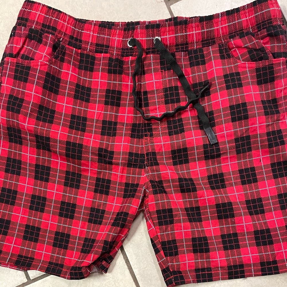 Raw Yarn shorts plaid